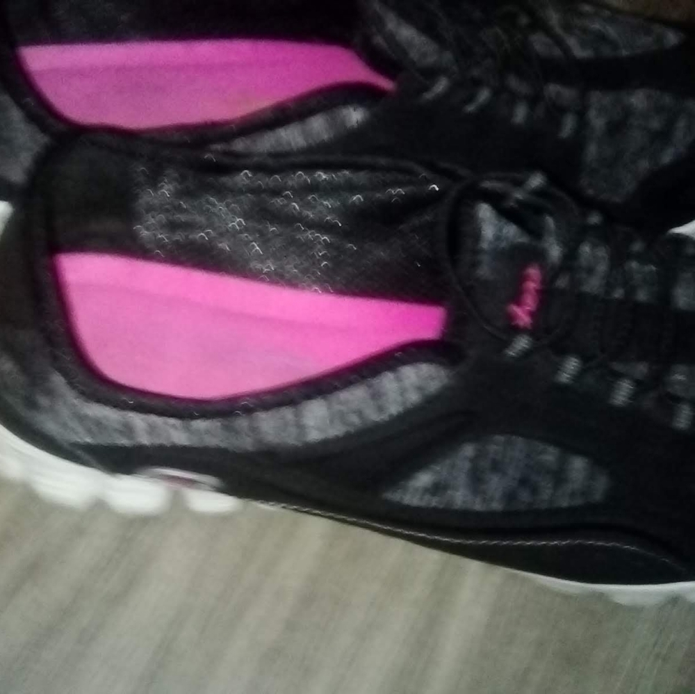 Pink sweater and pink schechers
